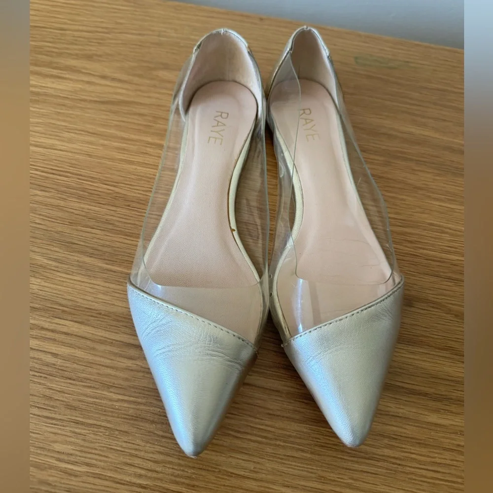 Revolve RAYE Phillip flat in light gold‎ size 37 EU